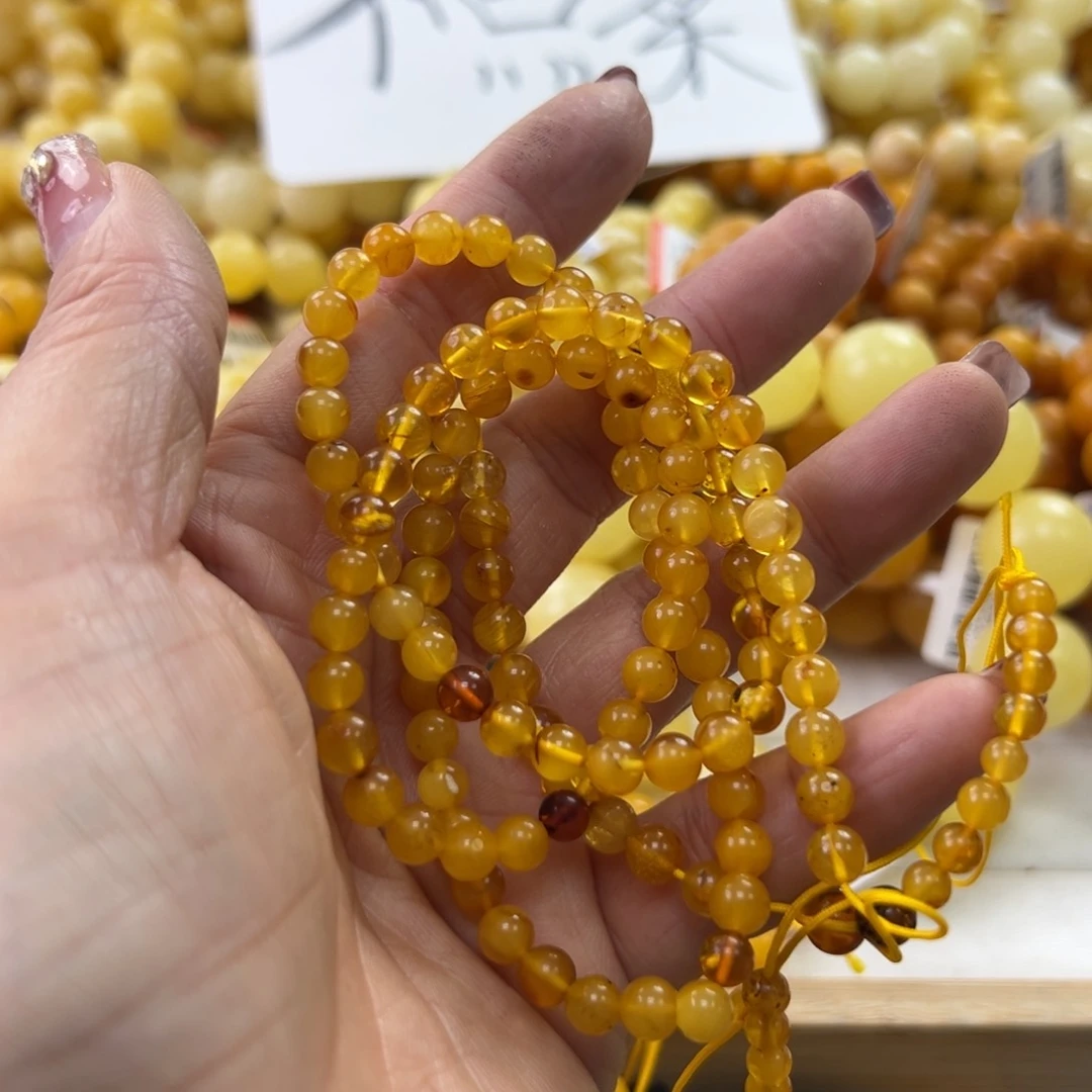 琥珀珠宝奇石未镶嵌