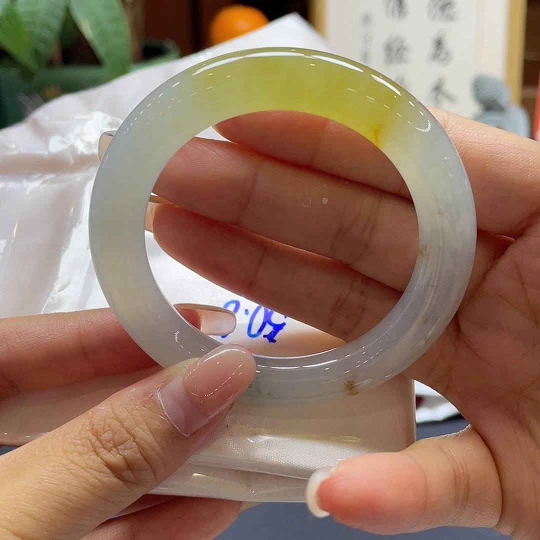 翡翠未镶嵌手镯80 号