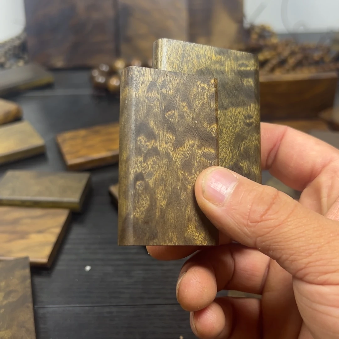 A***楠小叶金丝楠无事牌