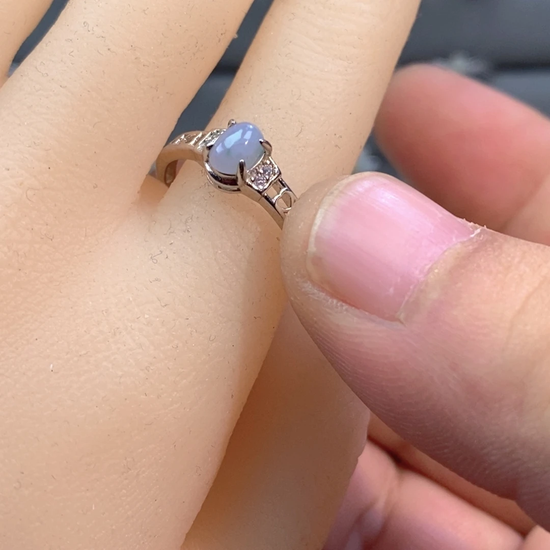 翡翠未镶嵌戒指翡翠