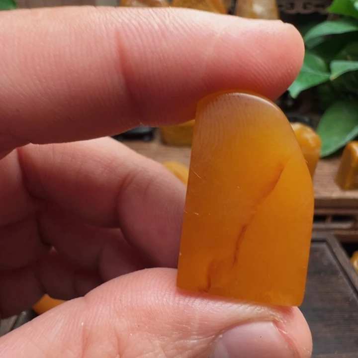 憨***豆田黄石88888888888888888