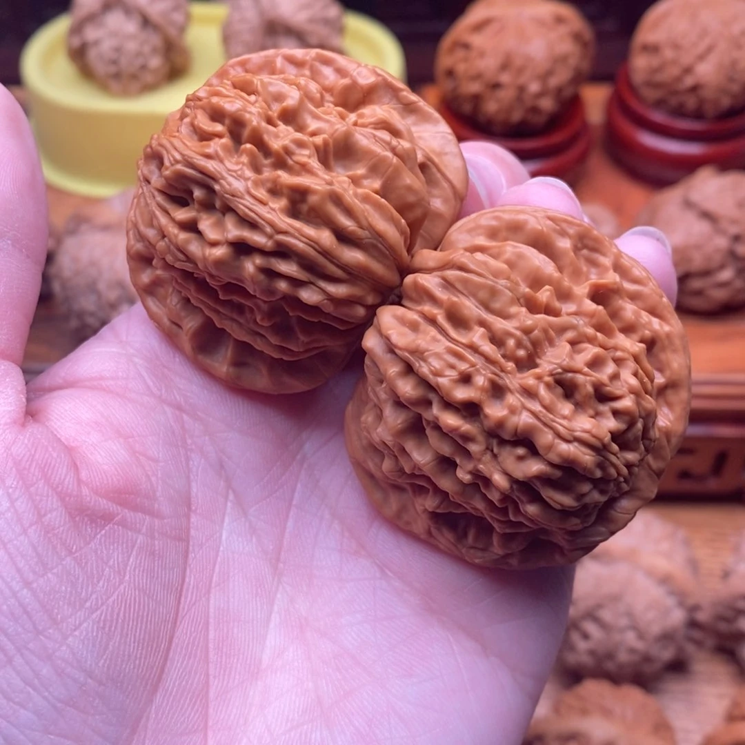 文玩核桃把件三*四座楼44