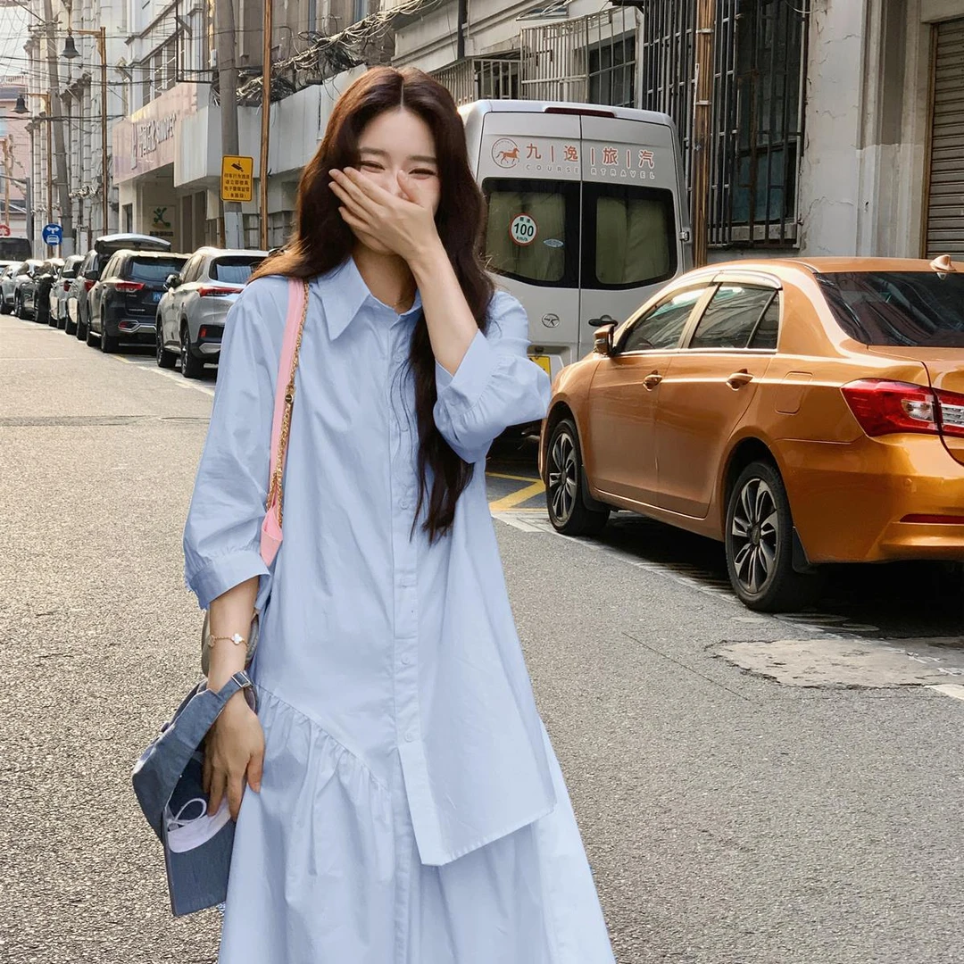 蓝色设计感连衣裙夏季女2025新款轻熟风宽松休闲简约中长款衬衫裙