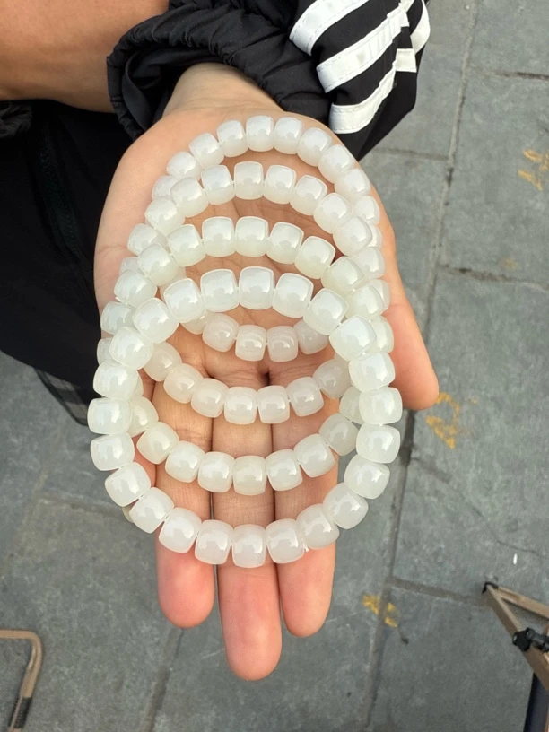 悦己珠宝青海料冰底羊脂白8✖️9老型珠手串多样性发货拍一发一