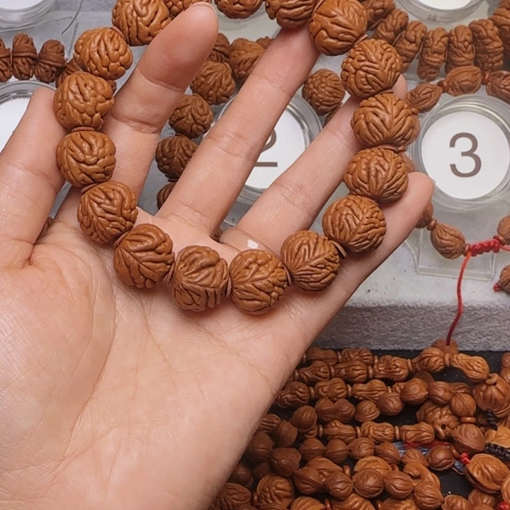 手串桃核龙纹桃核