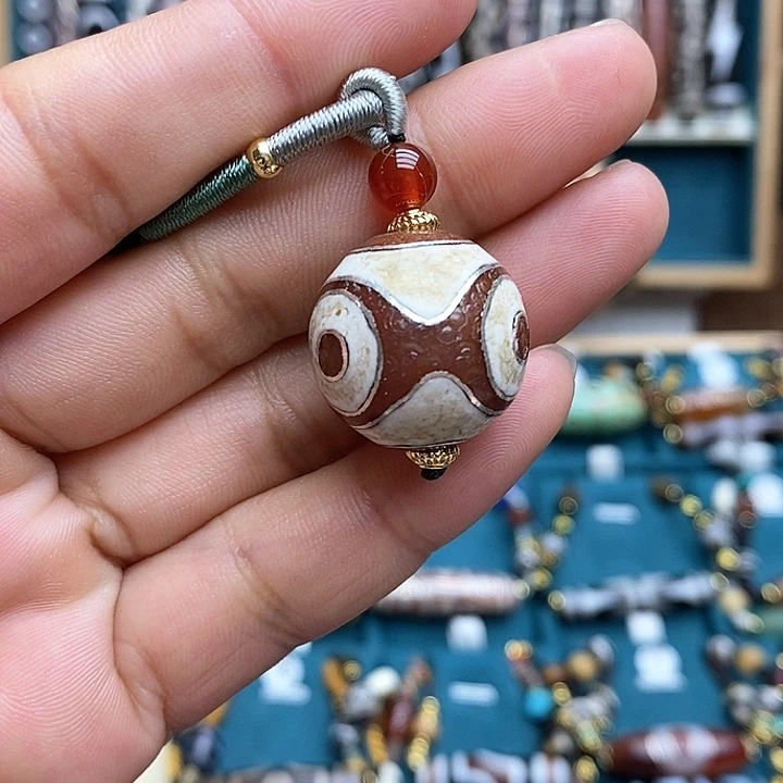 玛瑙/玉髓颈饰合金