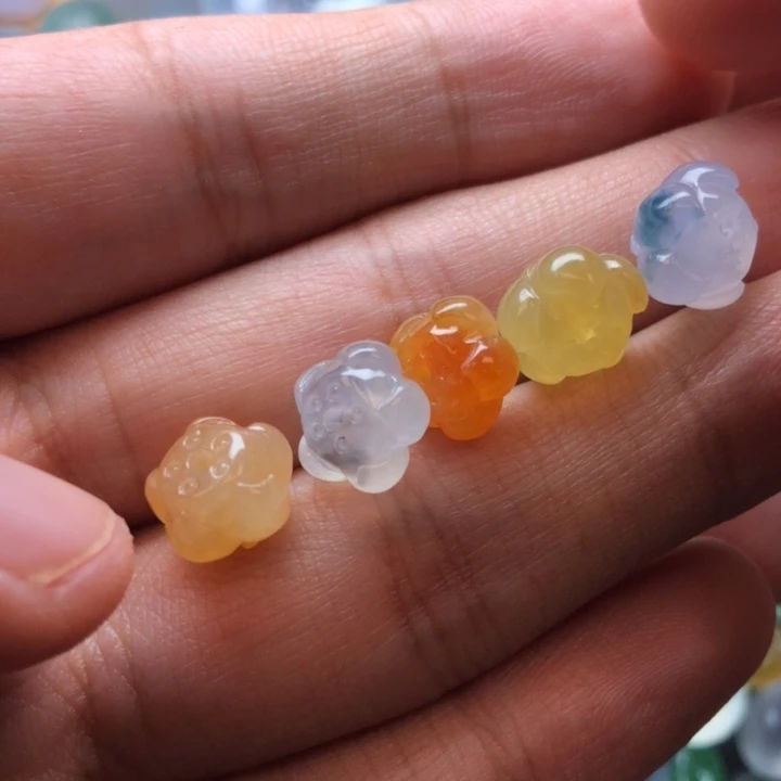 未镶嵌定制翡翠挂件