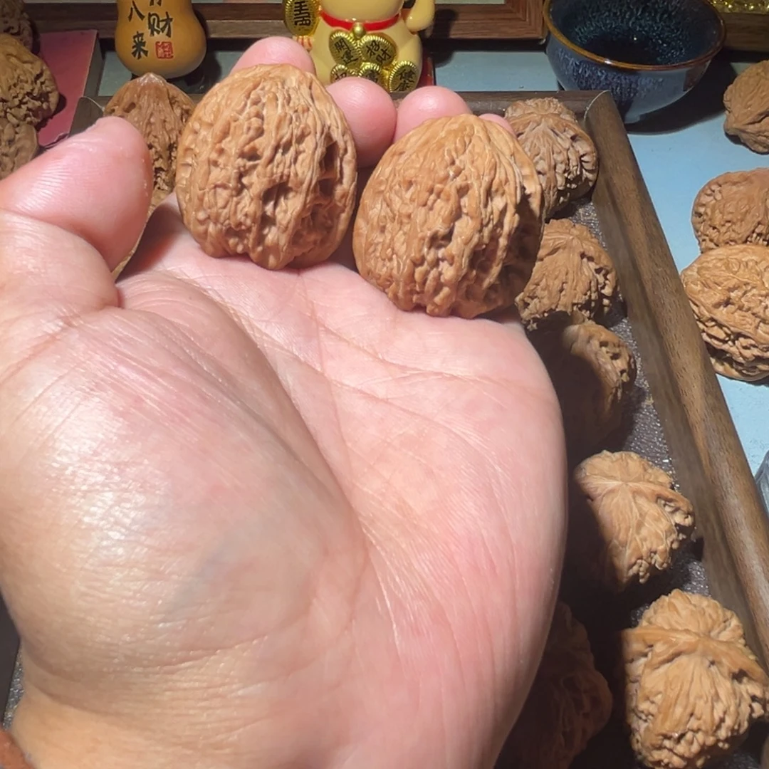 瑞麟文玩核桃密纹红宝石 37.37.38