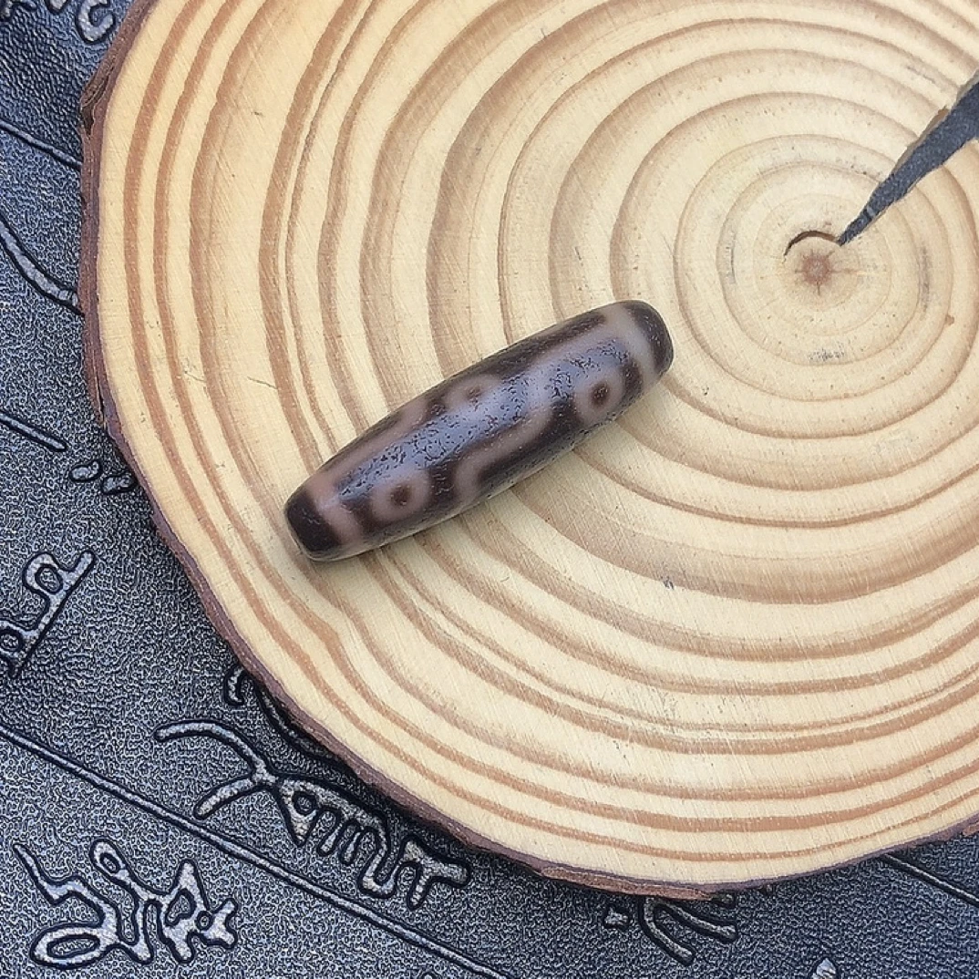 台珠手工珠老咖色风化绵密九眼天珠玛瑙吊坠项链配饰可选百搭时尚