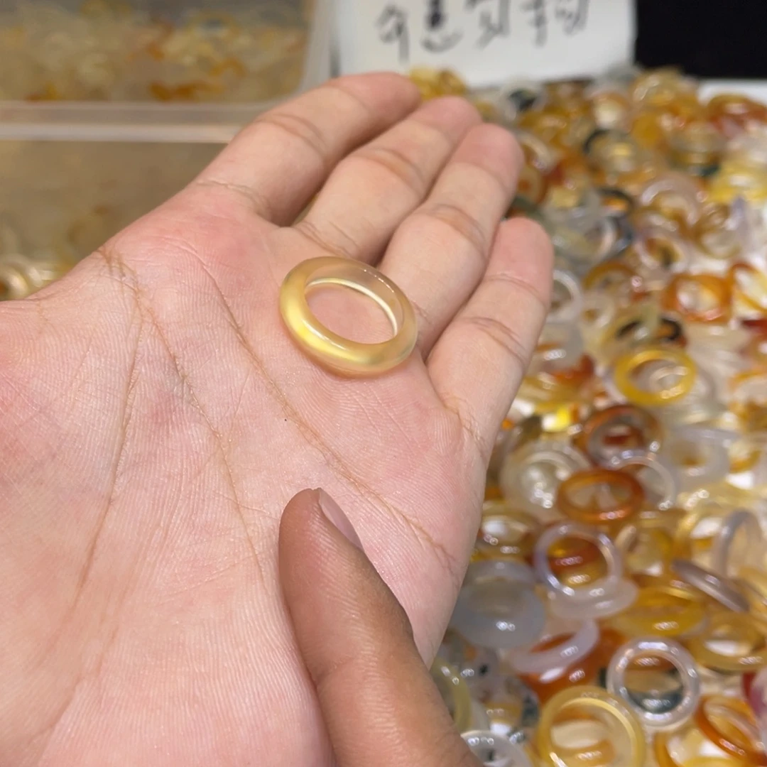 玛瑙/玉髓未镶嵌戒指30号港13 默认瑕疵