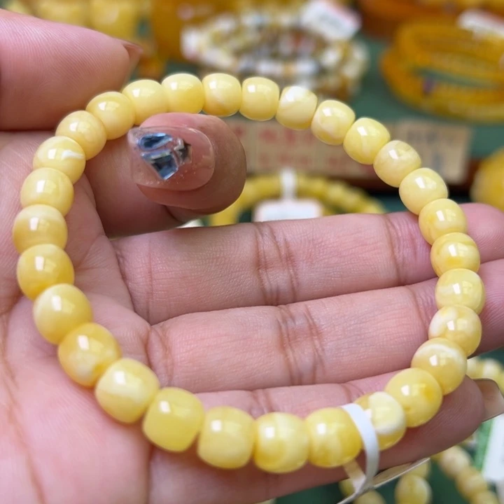 蜜蜡未镶嵌珠宝奇石