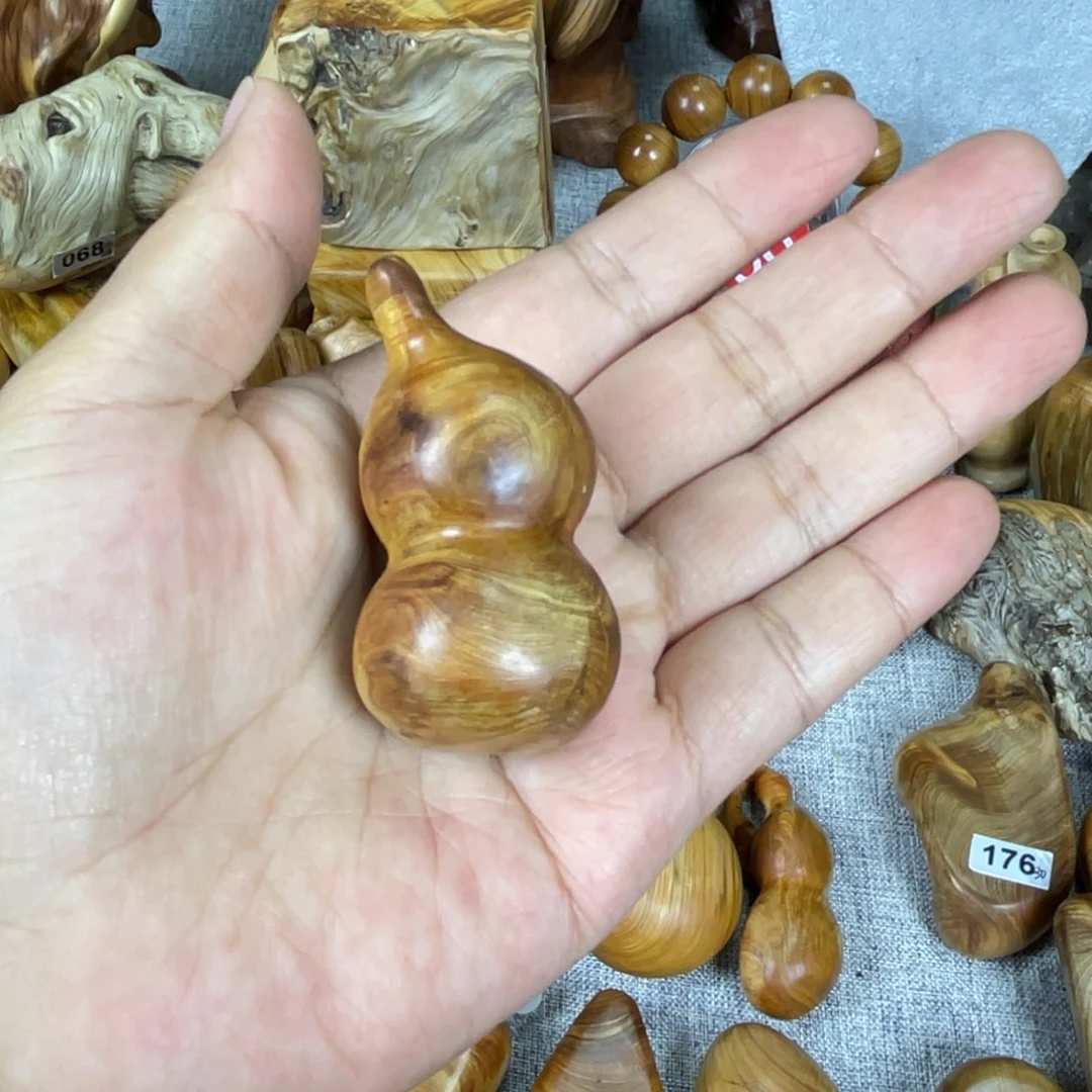 ****…柏木太行崖柏随形葫芦有裂介意慎拍