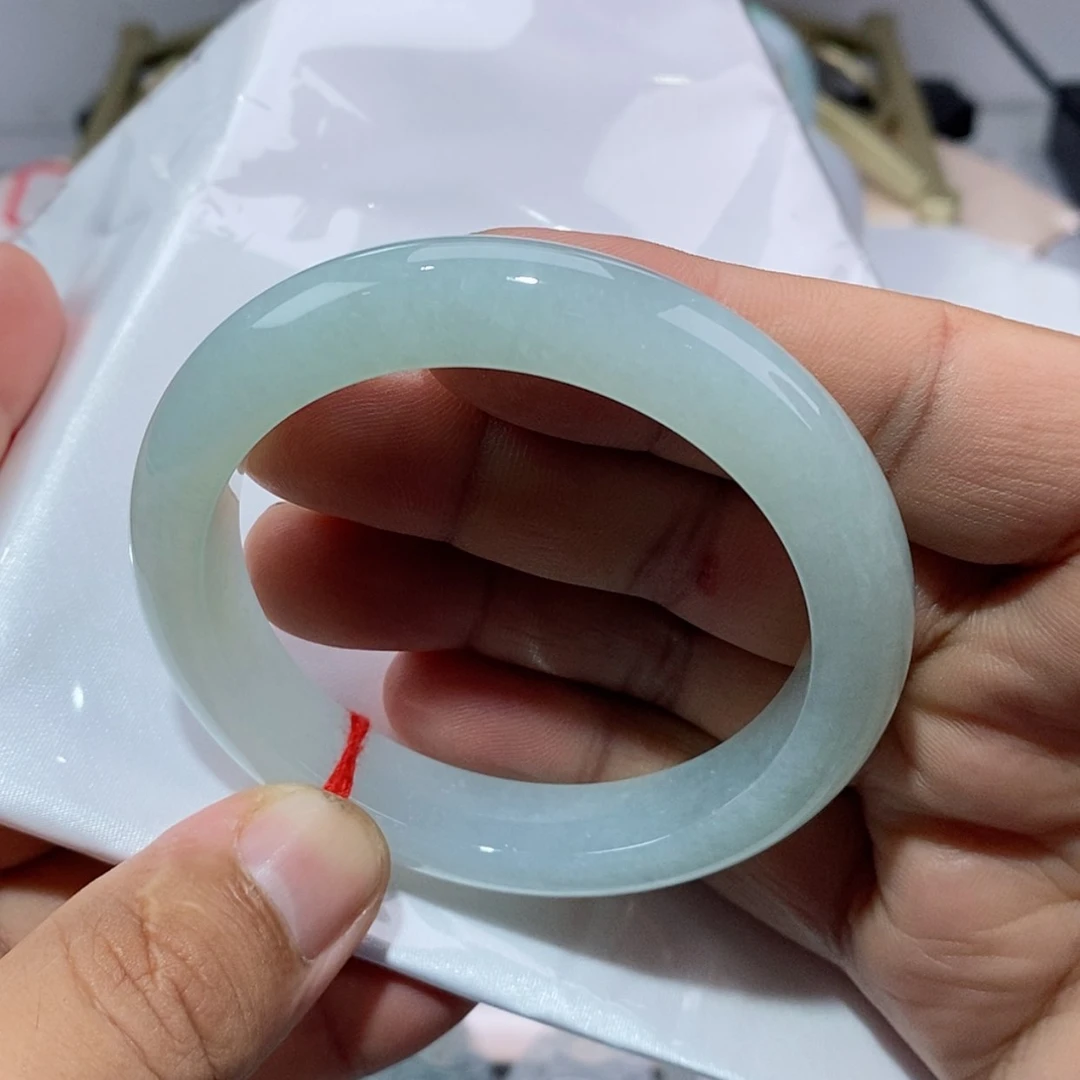 【闪购商品】未镶嵌手镯翡翠