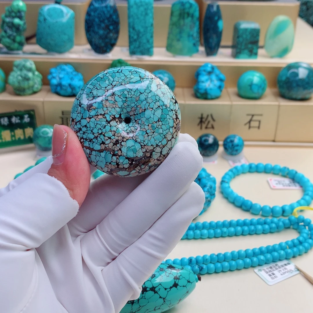 卡***罗未镶嵌绿松石珠宝奇石
