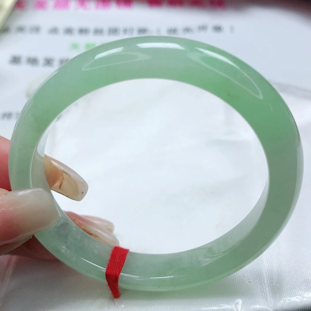 【闪购商品】翡翠手镯未镶嵌缅甸天然A货翡翠