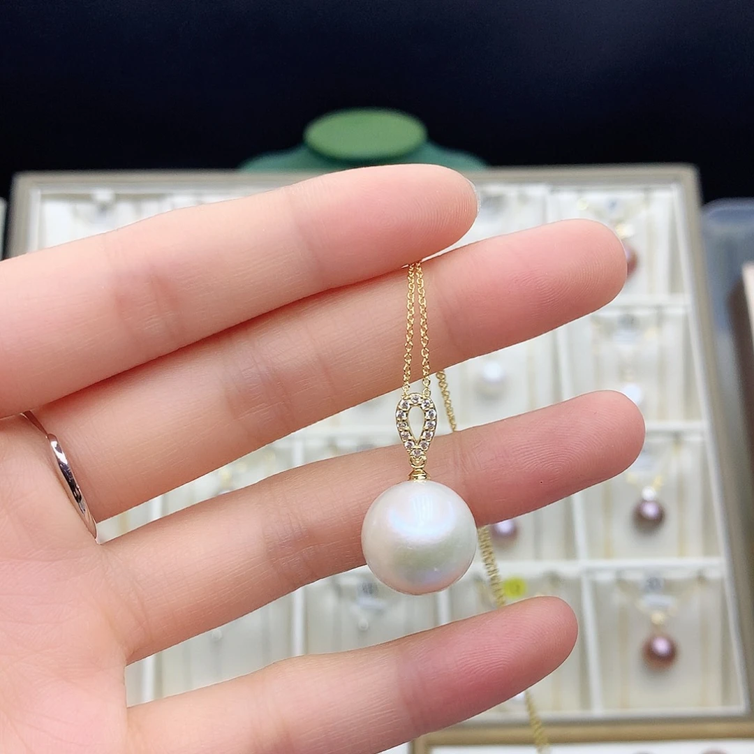 淡水珍珠颈饰合金诺*