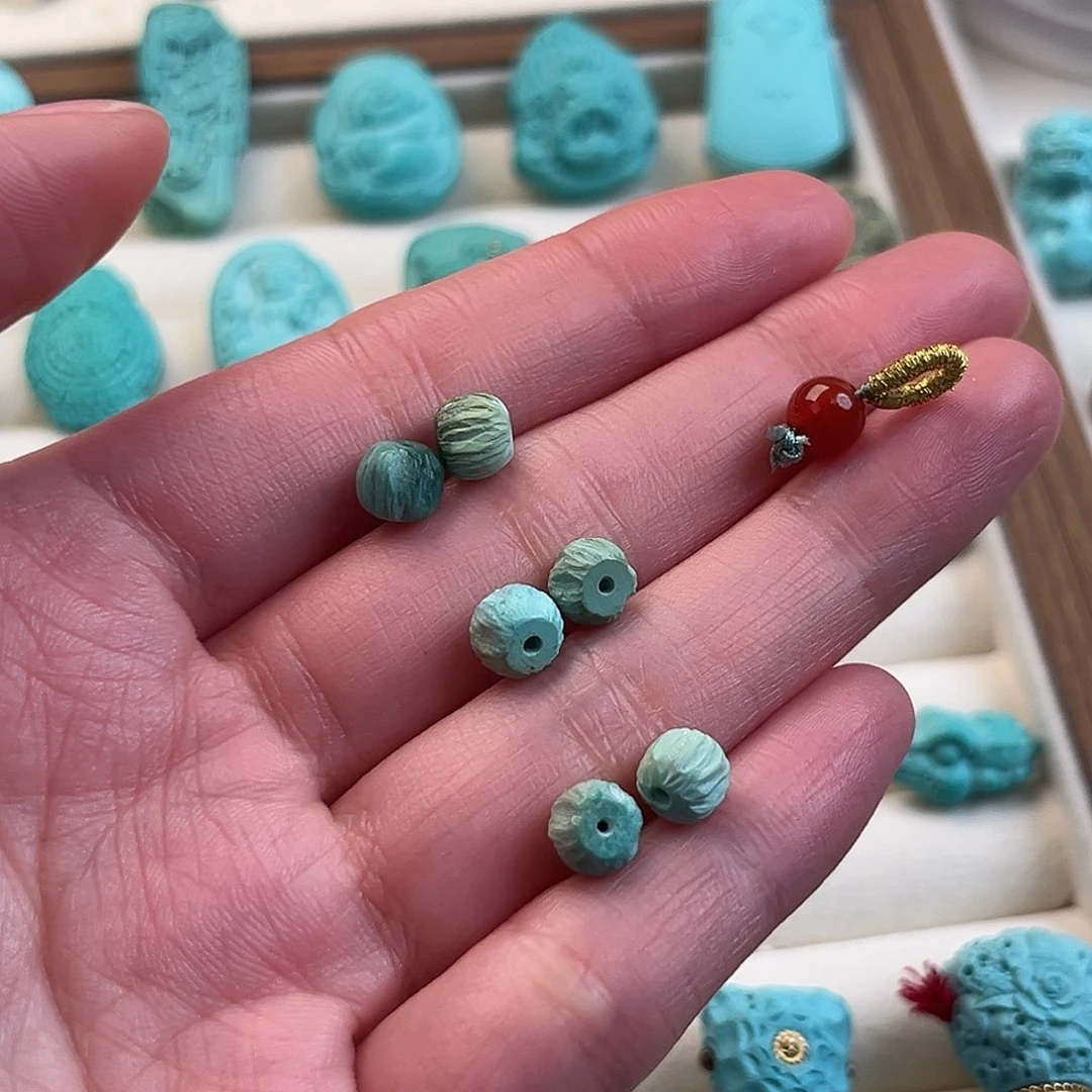 南红玛瑙未镶嵌多样性发货一对