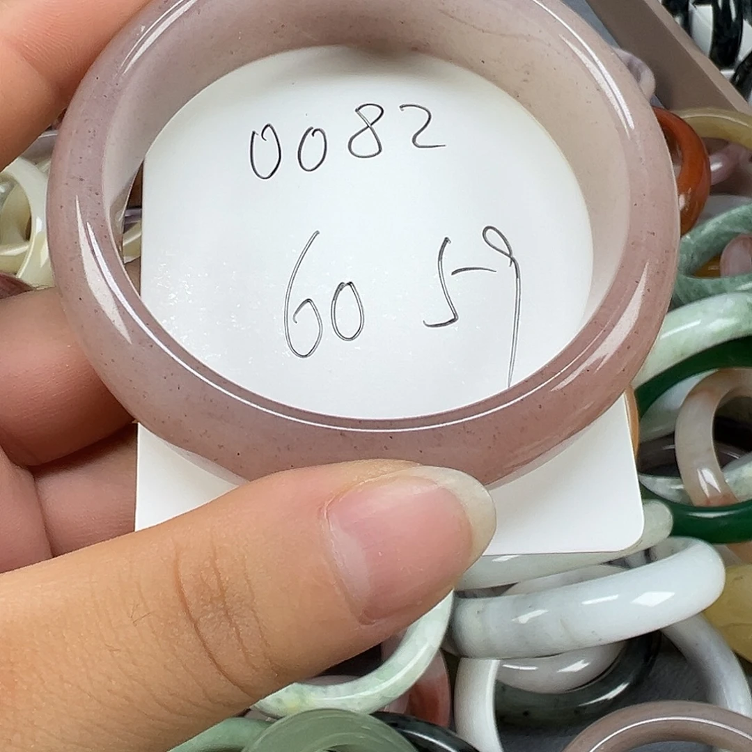 石英质玉手镯未镶嵌0082