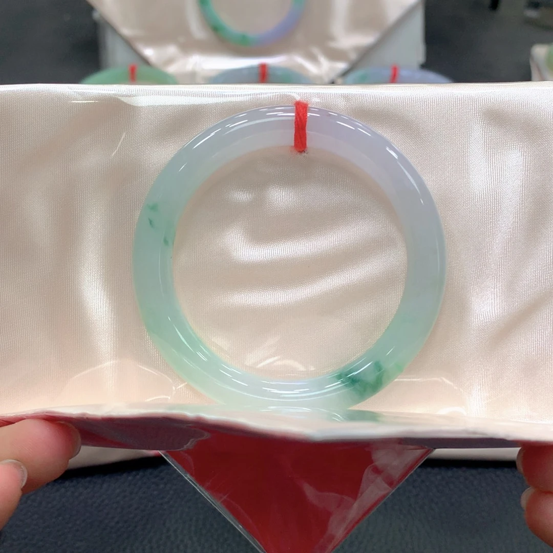 翡翠未镶嵌手镯51圆2号链接