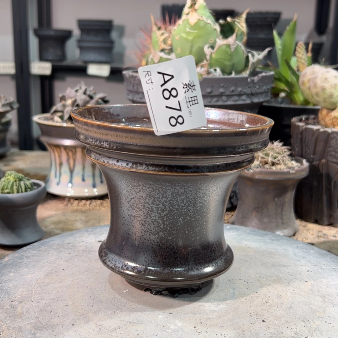 景德镇手工素里内口13高12瑕疵