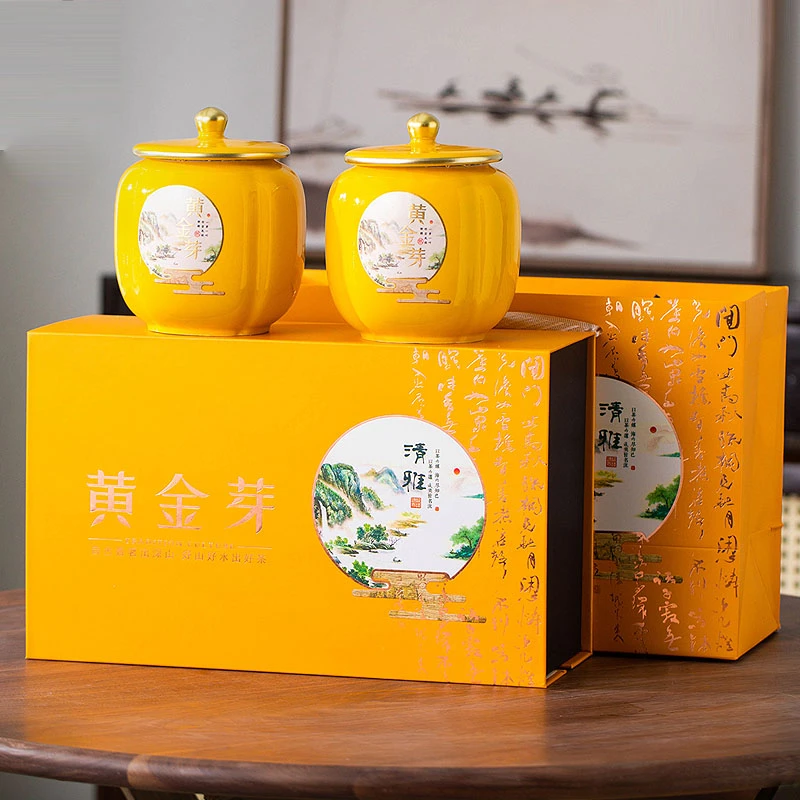 过年送礼黄金芽茶叶礼盒装高档精美瓷罐正宗白茶明前绿茶