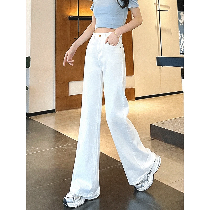 白色宽松微喇牛仔裤女2025秋季季松弛感高腰百搭显瘦气质长裤子