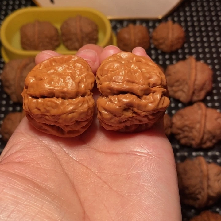 把件文玩核桃四开八腿