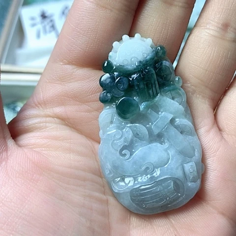 翡翠颈饰未镶嵌天然缅甸翡翠a货