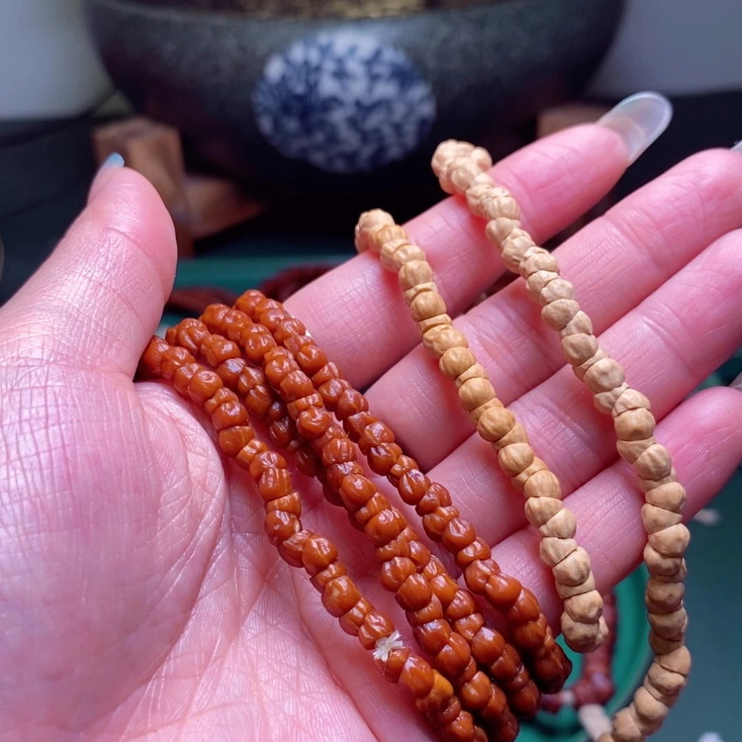 吊坠柏香籽/百香籽168.8小小肠4.5➕