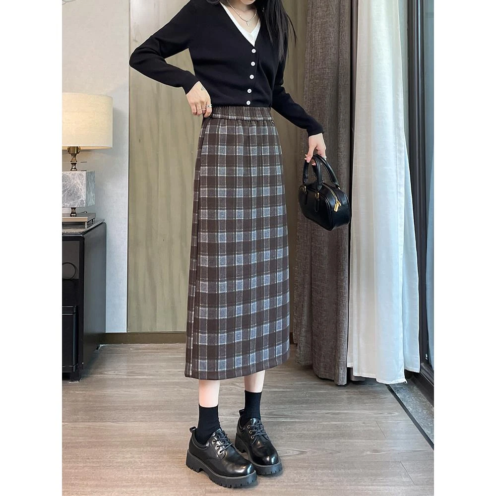 春秋款高腰a字半身裙女2025新款学院风长款裙子英伦风直筒格子裙