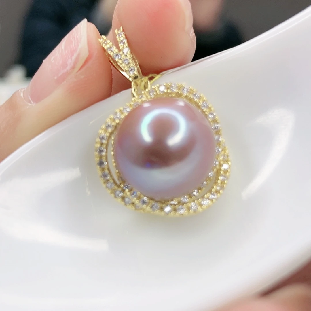 淡水珍珠吊坠(赠链)未镶嵌