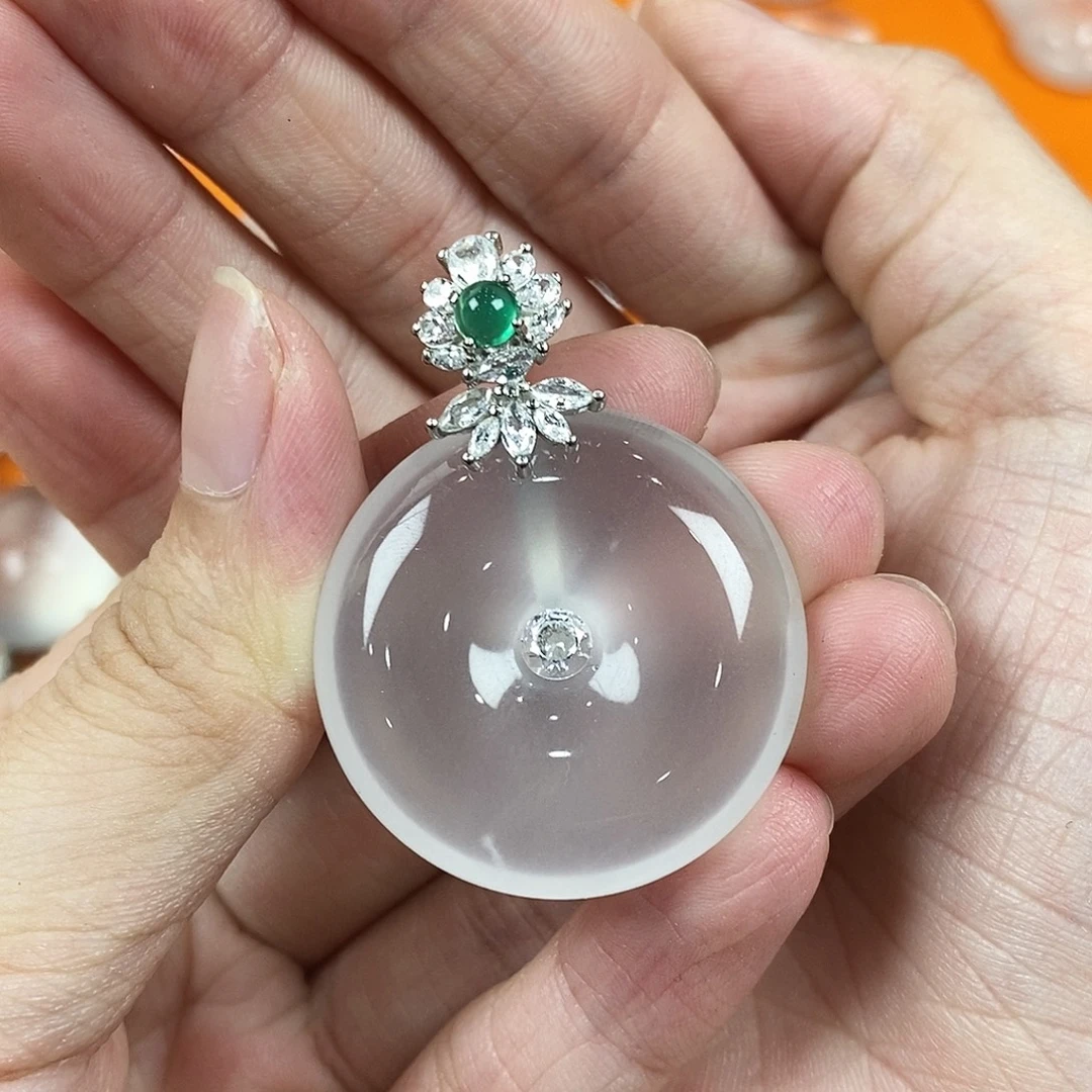 银S925镶嵌吊坠石英质玉