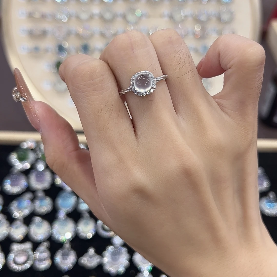 银S925镶嵌蛇纹石玉戒指