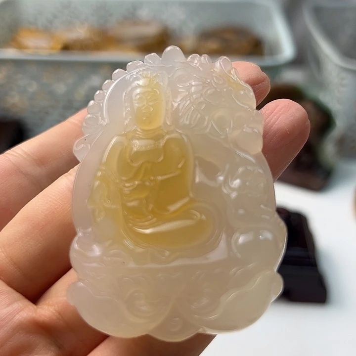 玛瑙/玉髓颈饰未镶嵌