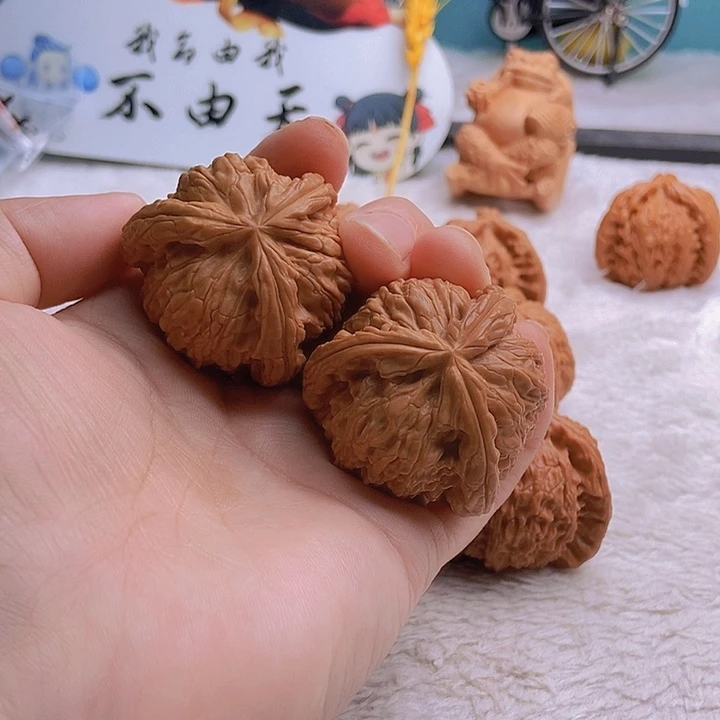 把件文玩核桃谭三棱