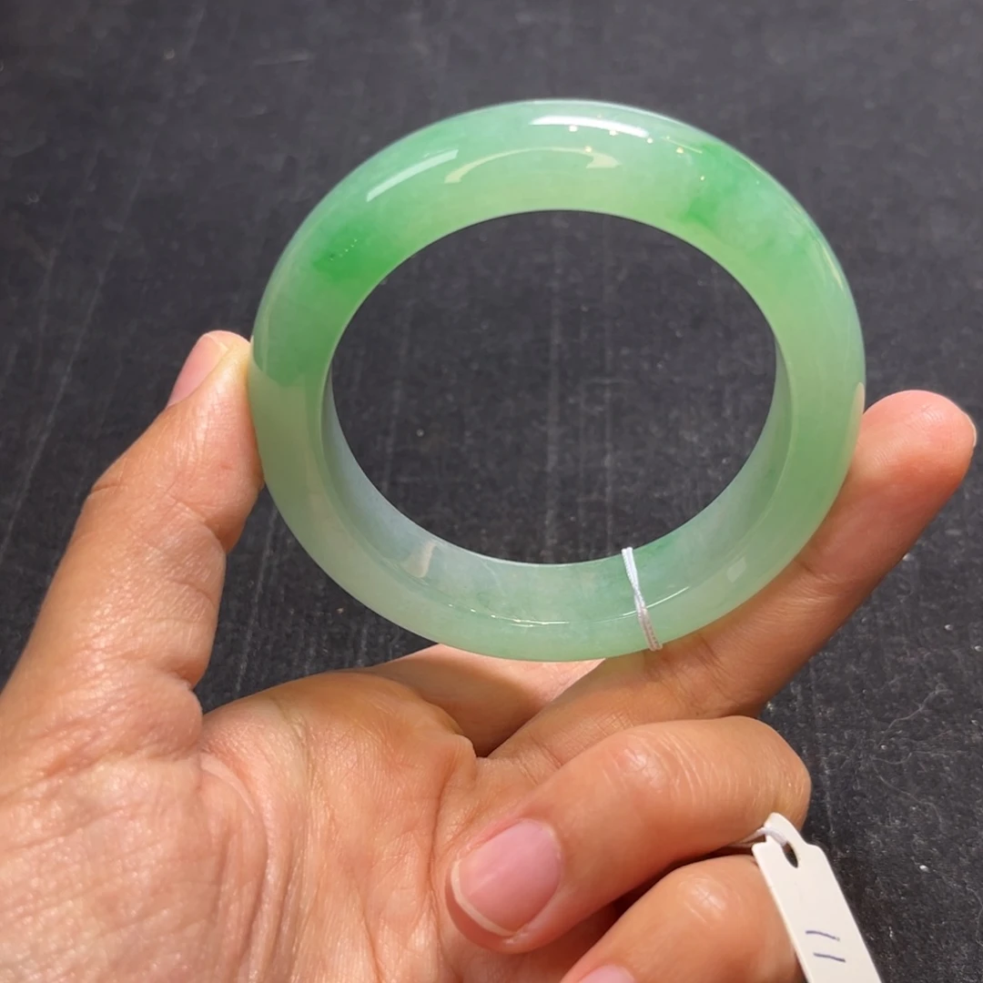 翡翠手镯未镶嵌正圈序号11