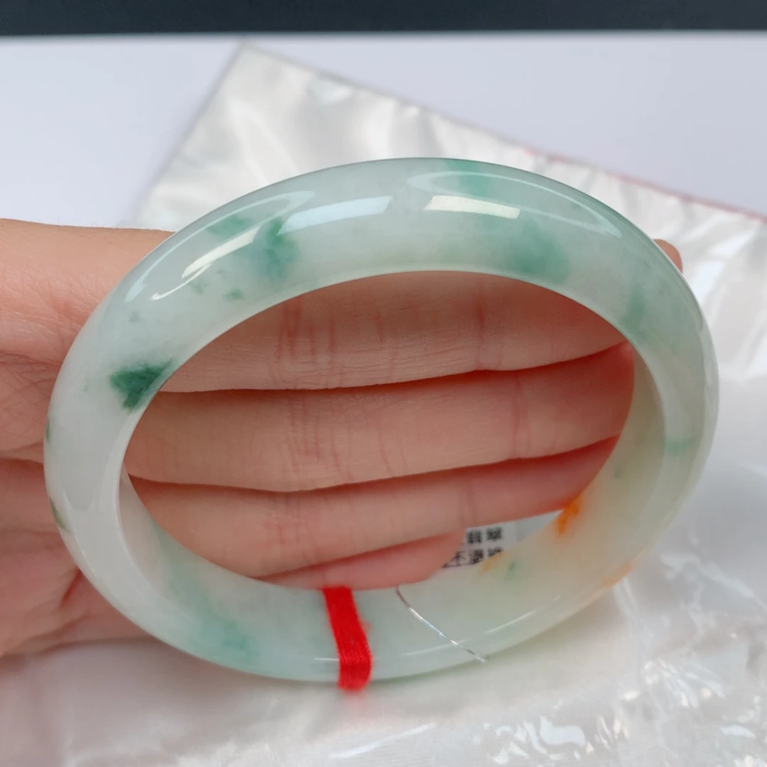 翡翠手镯未镶嵌59.6正圈