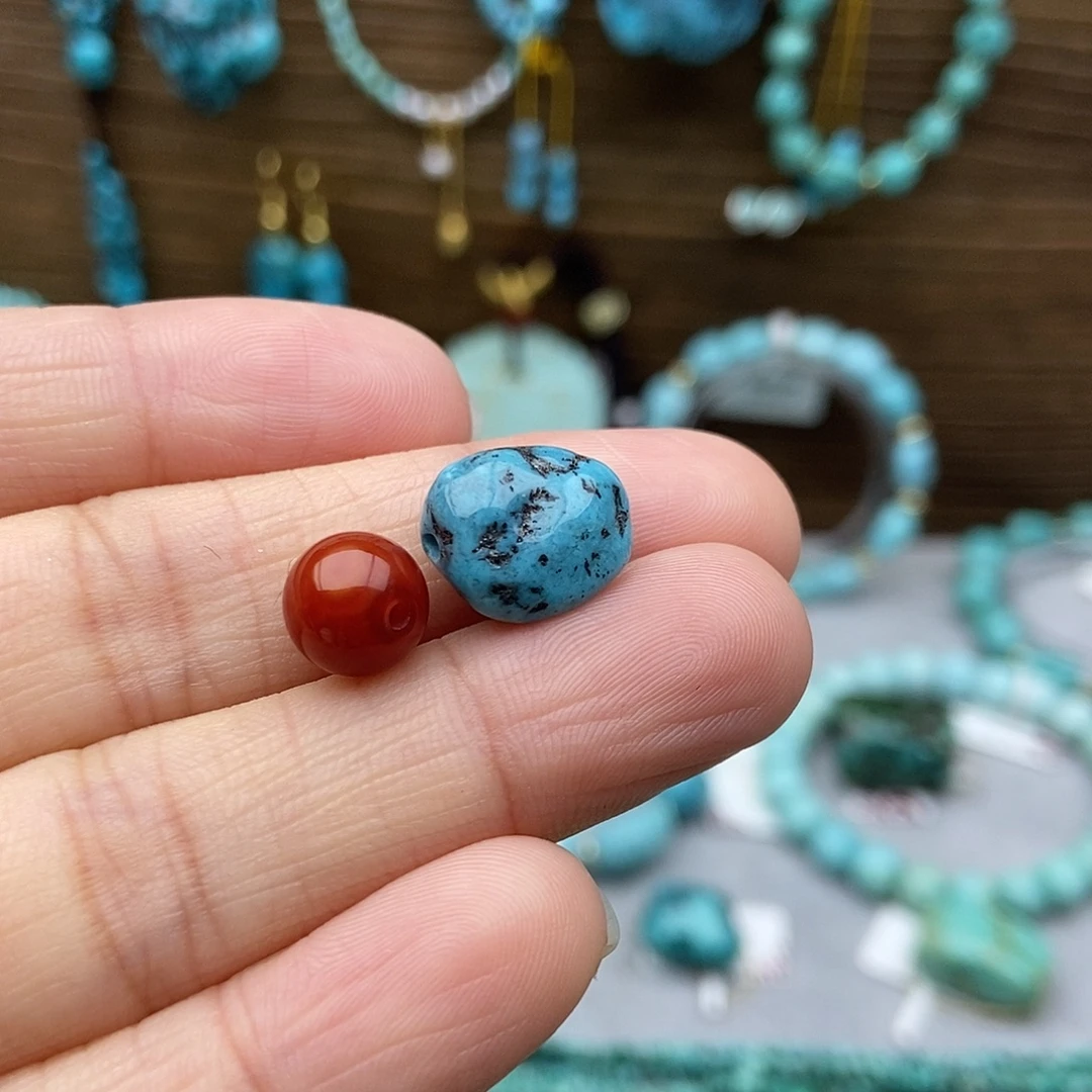 南红玛瑙未镶嵌随形豆子