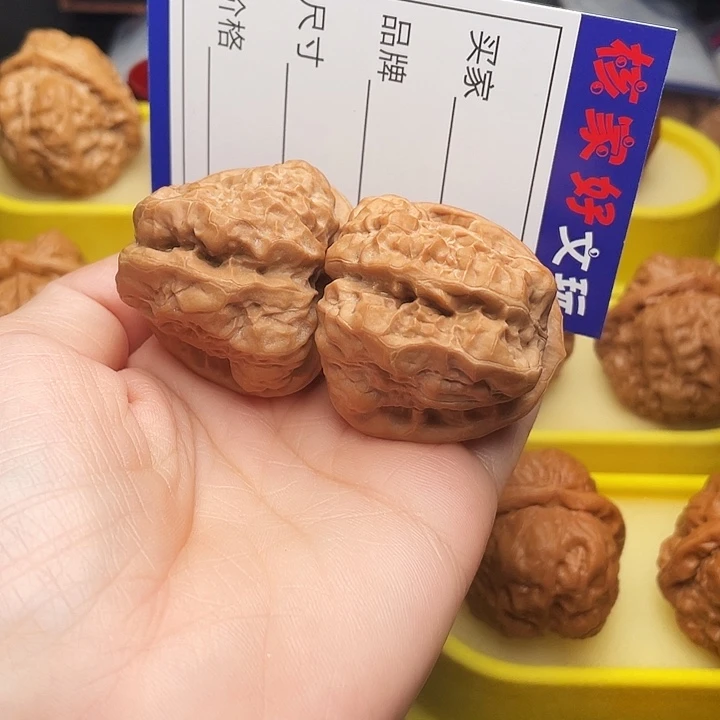吊坠文玩核桃小***腐蛤蟆