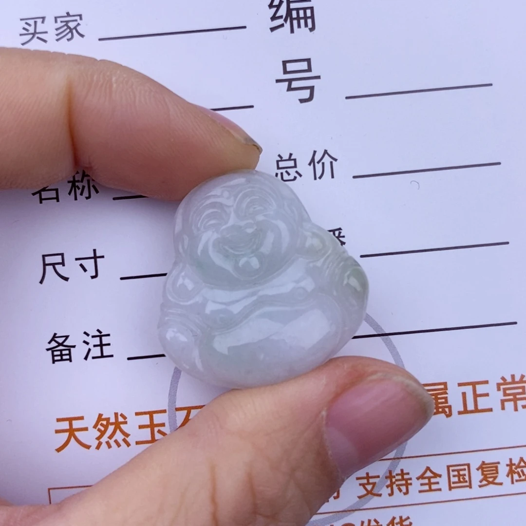 翡翠颈饰未镶嵌佛公