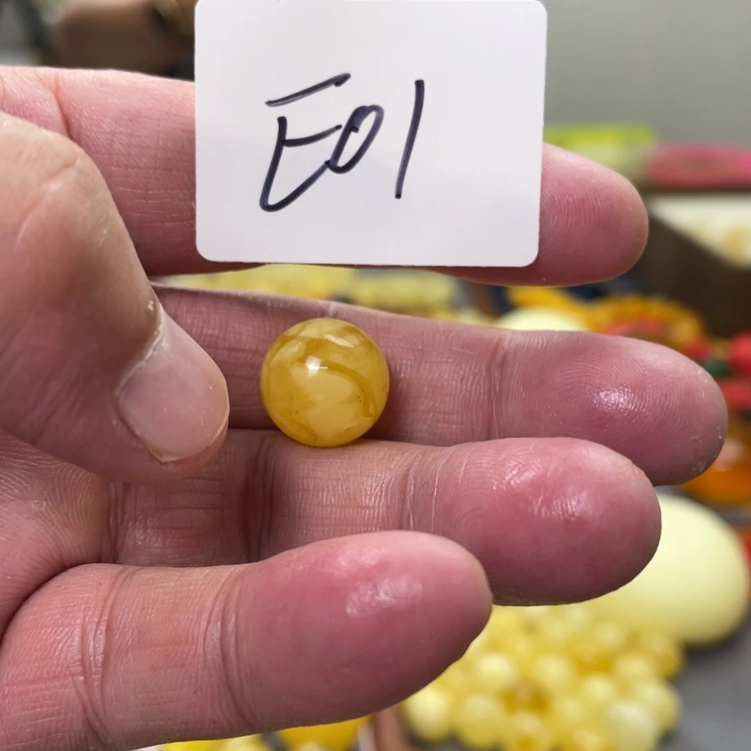 手链琥珀未镶嵌多样性发，发其中一件