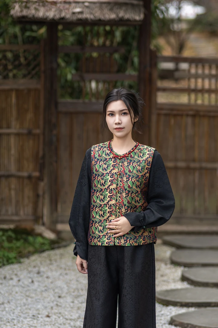东方五星宋锦马夹新中式国风马甲女秋外穿2025新款真丝桑蚕丝背心