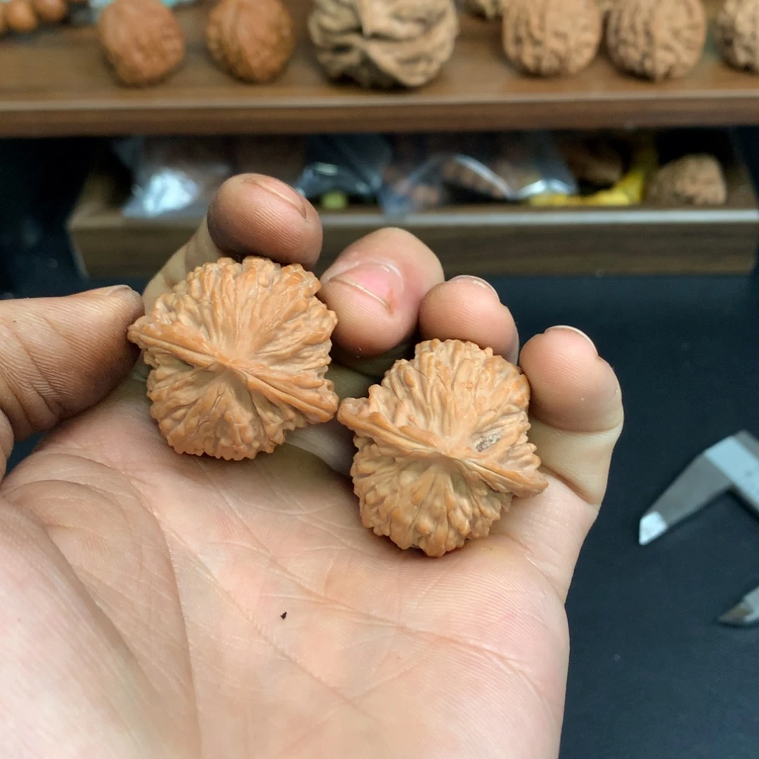把件文玩核桃34小红