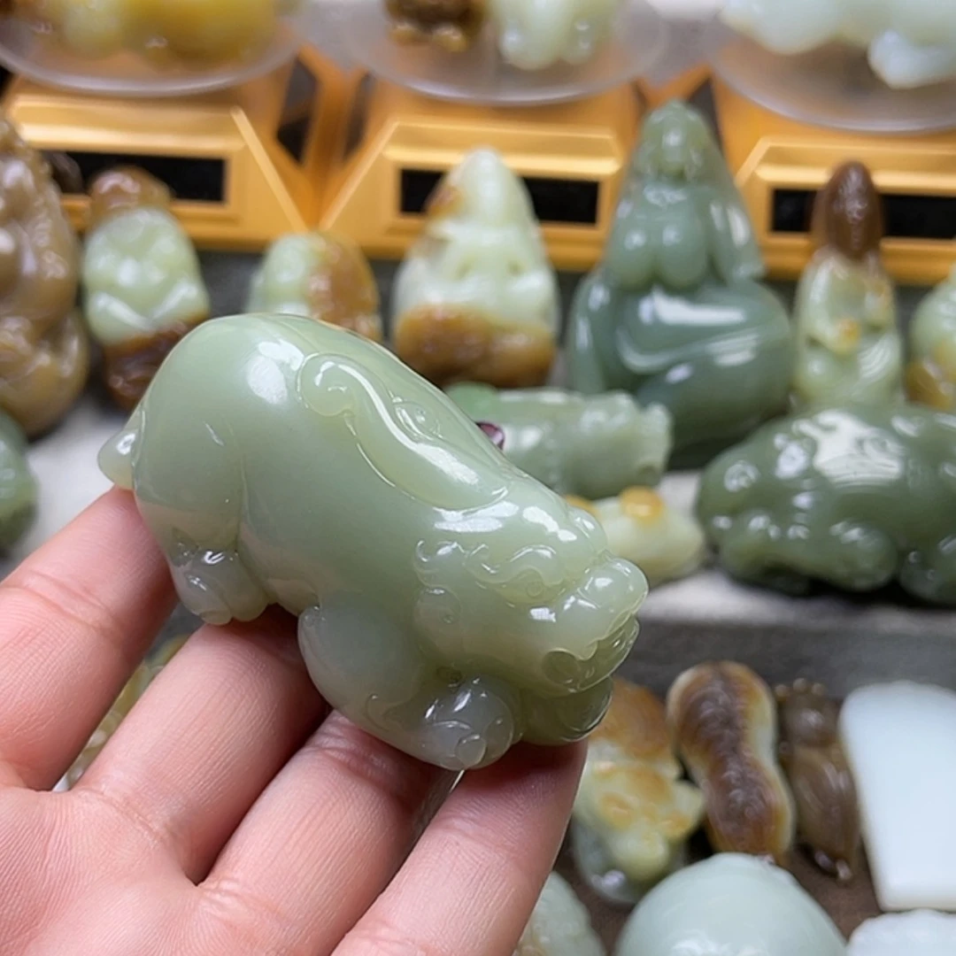 【闪购商品】和田玉把件未镶嵌闹***林