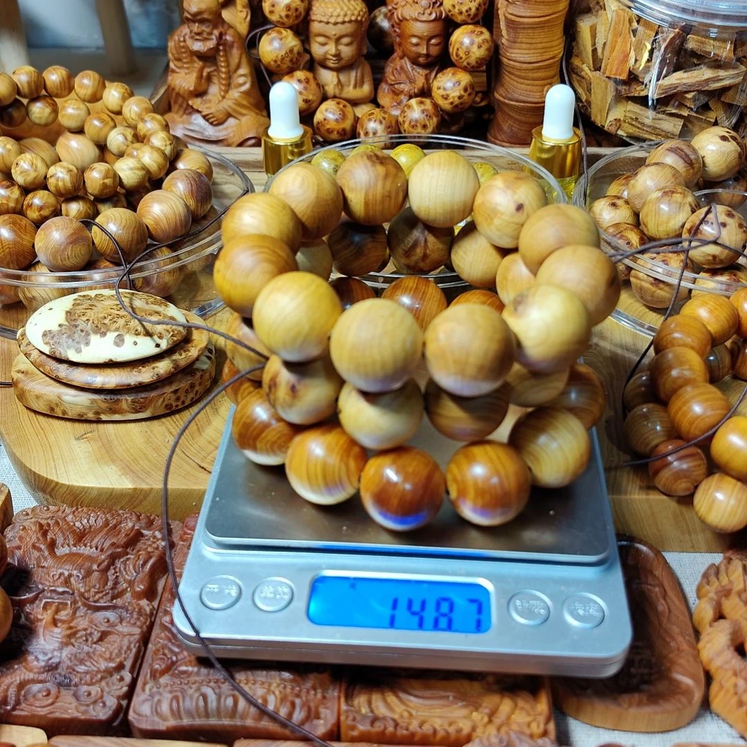 小*o太行崖柏手工艺品