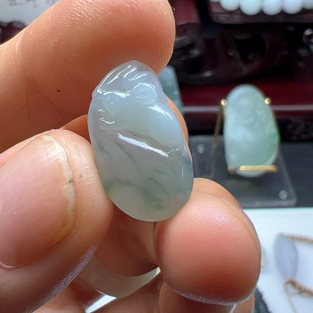 颈饰未镶嵌翡翠缅甸翡翠A货