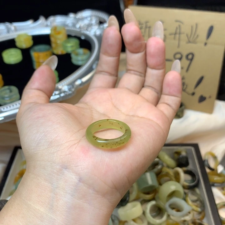 奶***吖合金蛇纹石玉戒指