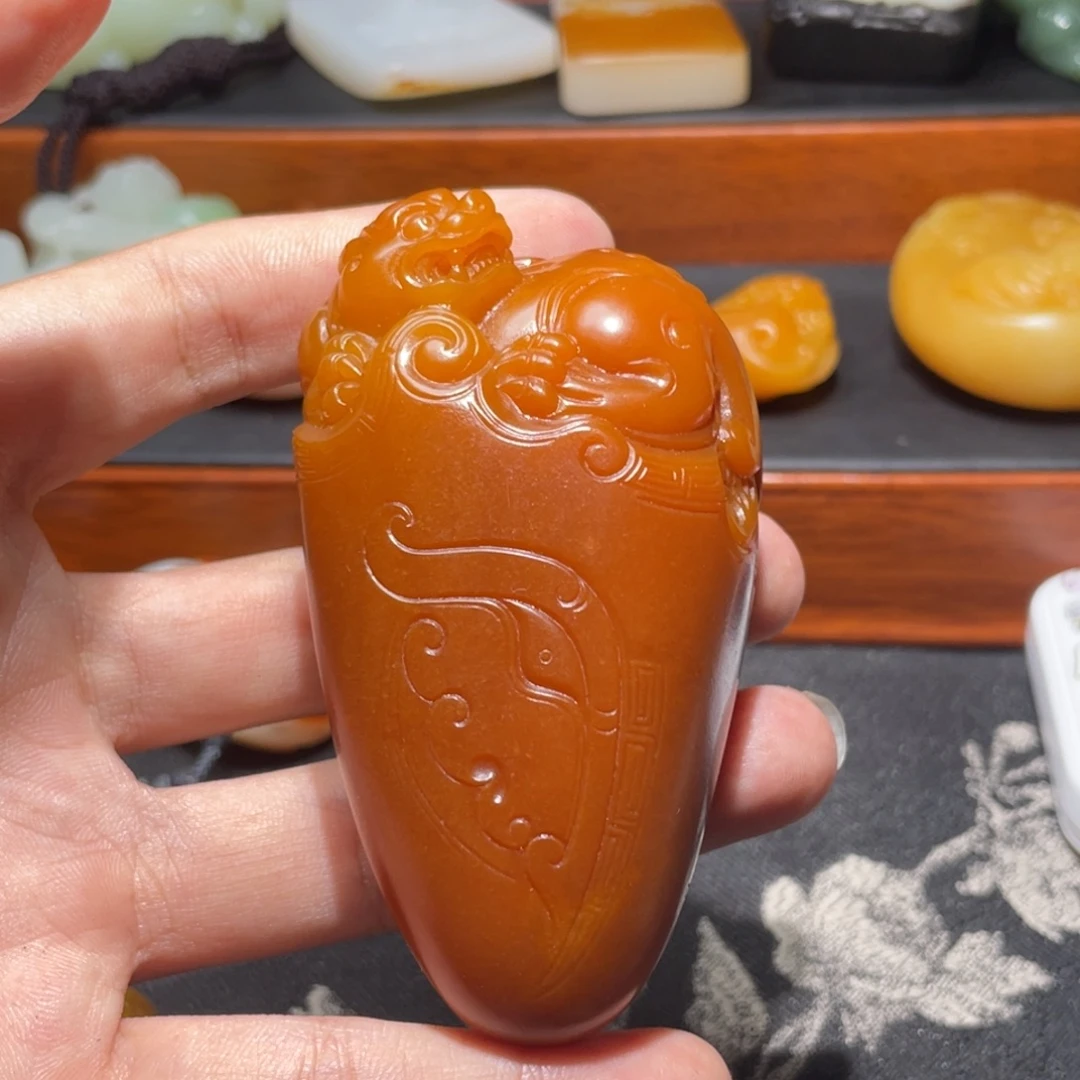毛***仰和田玉未镶嵌挂件