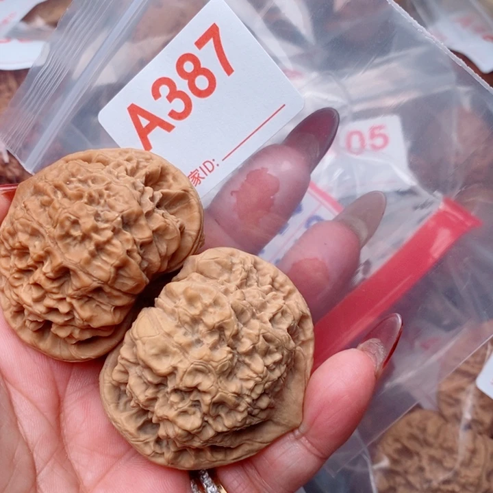 核桃把件吓**跳官帽48尺387号