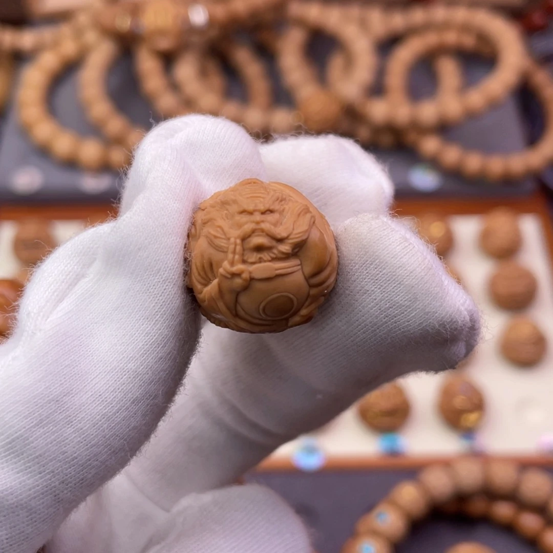 猴头核桃吊坠满工地府钟馗